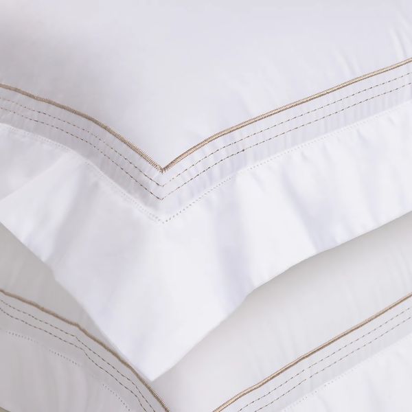 4Trussardi-300f-jg-cama-flora-3