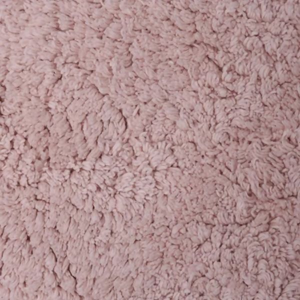 KACYUMARA-TAPETE-QUADROS-ROSE-3