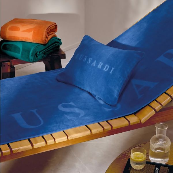 TRUSSARDI-PRAIA-levanto-tit