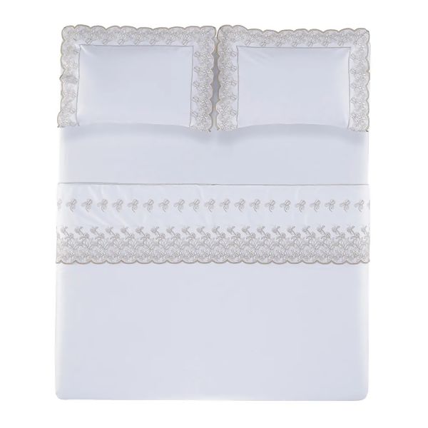 Trussardi-300f-jg-cama-cascine-1