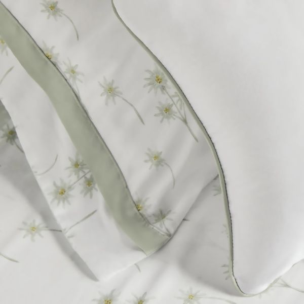 Trussardi-300f-jg-cama-stella-3