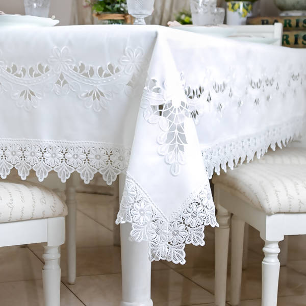 Toalha de Mesa Bordada Piquet Branca (Pérola) 170 x 220 cms - Argivai
