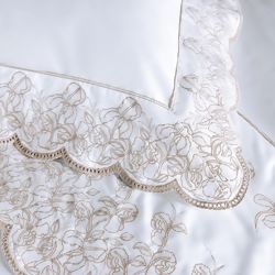 Trussardi-300f-jg-cama-cascine-6