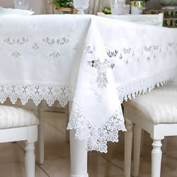 Toalha de Mesa Bordada Piquet Branca (Pérola) 170 x 220 cms - Argivai