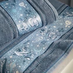 karsten-espacial-toalha-azul-4